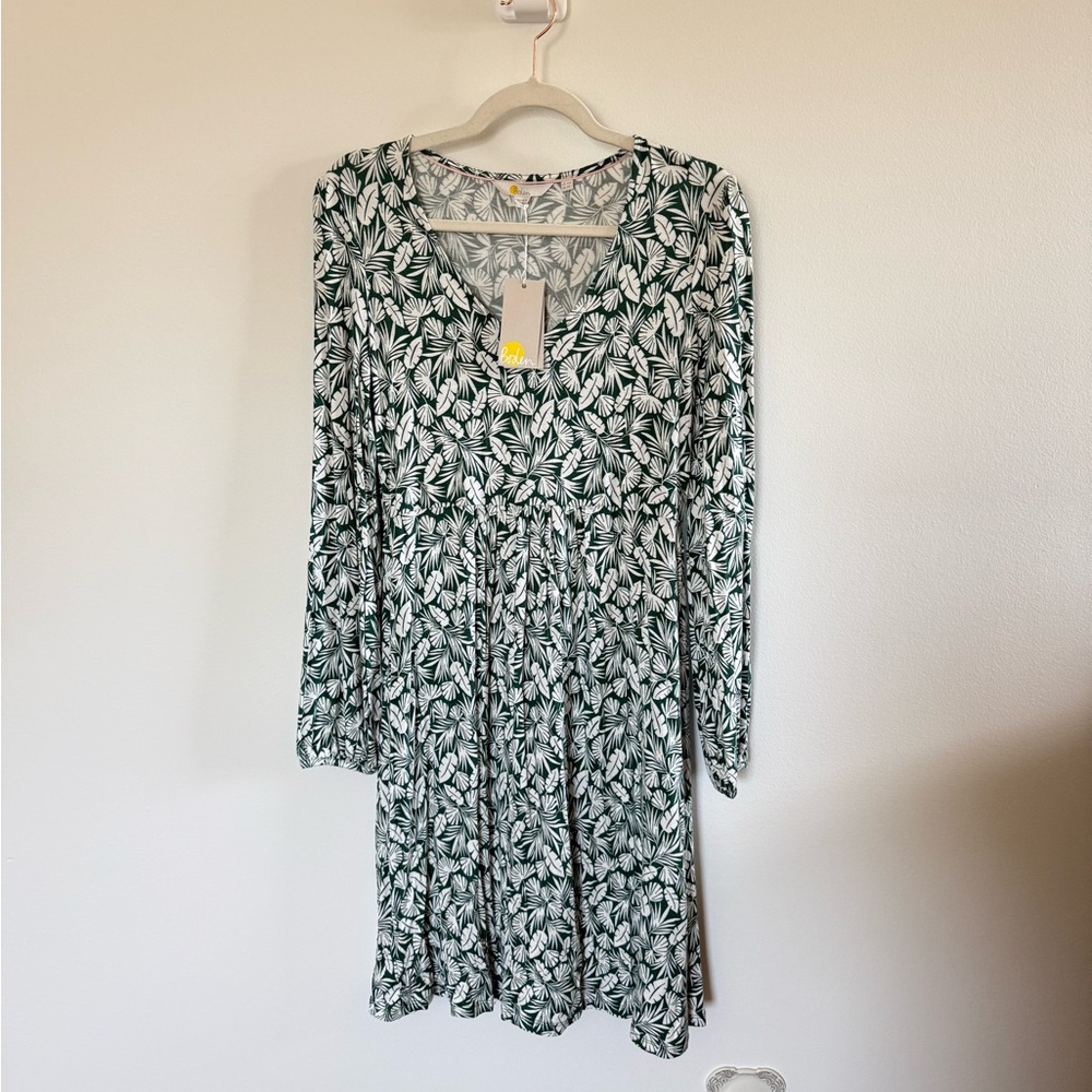 Boden • NWT Hattie Palm Leaf Green Jersey Dress Sz 6 V Neck Clover Preppy - Picture 2 of 7